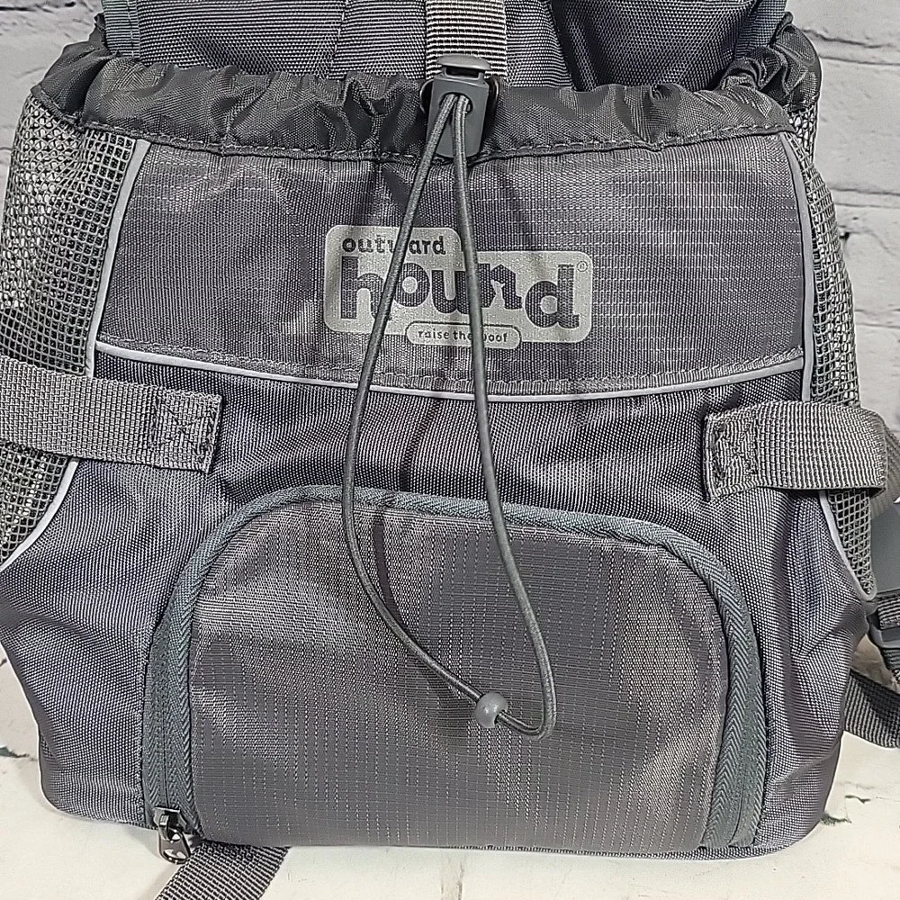 Outward Hound very nice